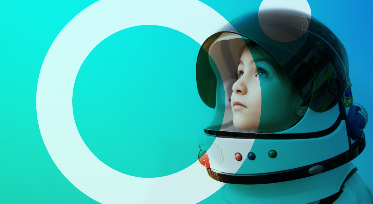 OReilly hero image - child wearing astronaut helmet
